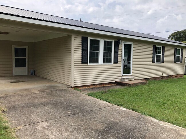 Building Photo - 3 bedroom 1 bathroom in Benton