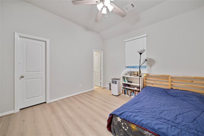 Building Photo - 28222 Calm Brook Ln