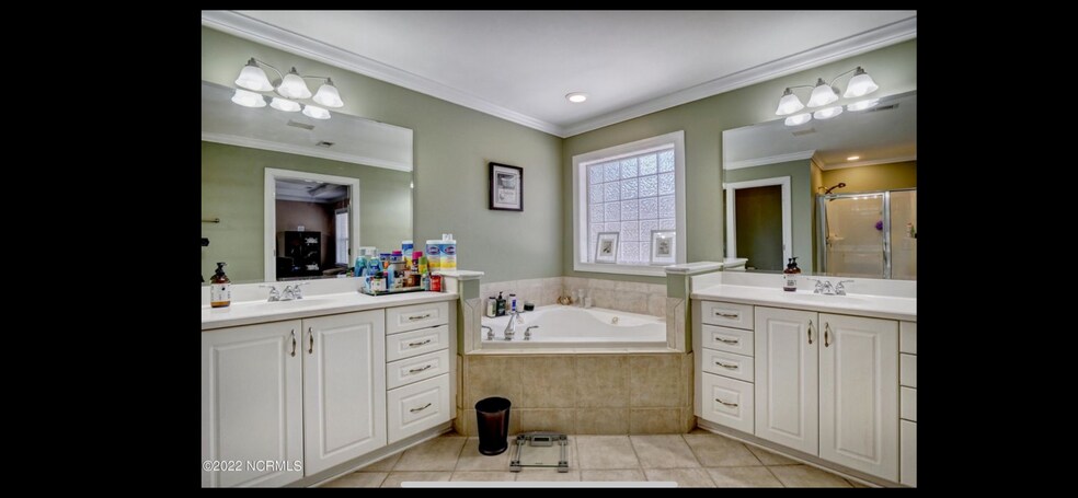 Building Photo - 4816 Whitner Dr