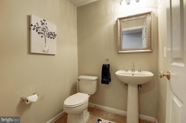 Building Photo - 43395 Briar Creek Terrace