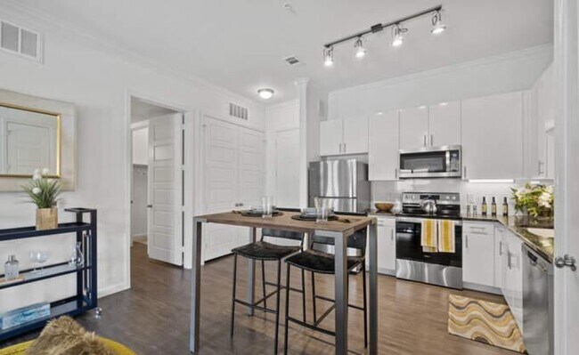 Building Photo - 1 bedroom in Farmers Branch TX 75234