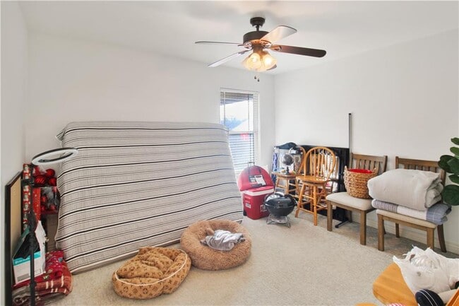 Building Photo - 958 Stone St