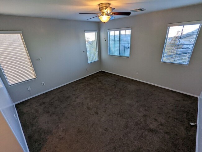 Building Photo - 7760 Floral Fabric Ct