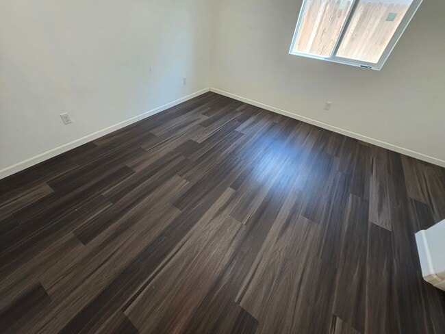 Building Photo - 3936 E Cypress Ave