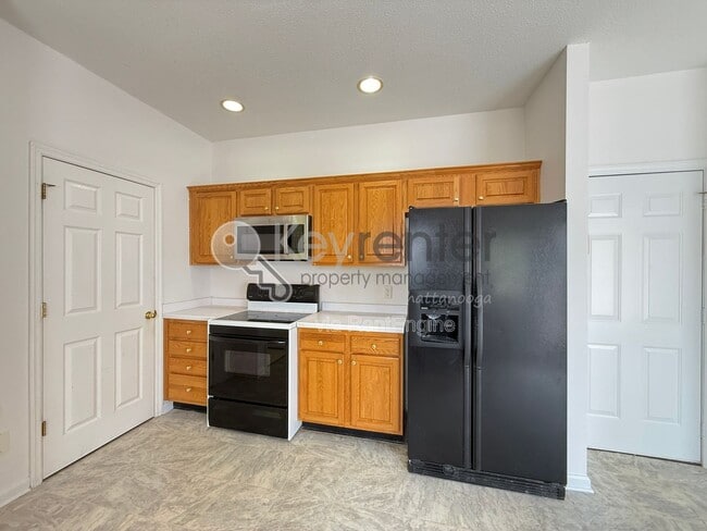 Building Photo - 8676 Belleau Woods Dr