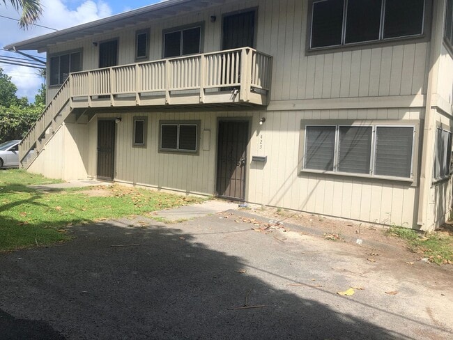 Primary Photo - 425 Kawailoa Rd