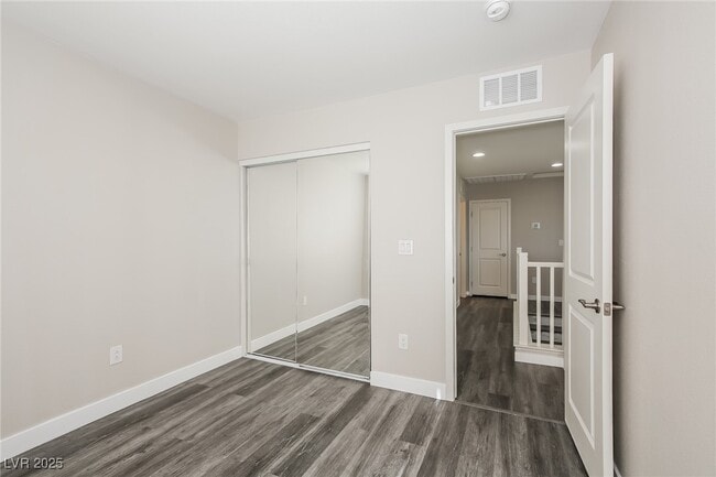 Building Photo - 2936 Sunday Silence Rd