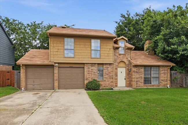 Building Photo - 6733 Dandelion Dr