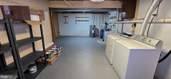 Building Photo - 1526 Palm Ct