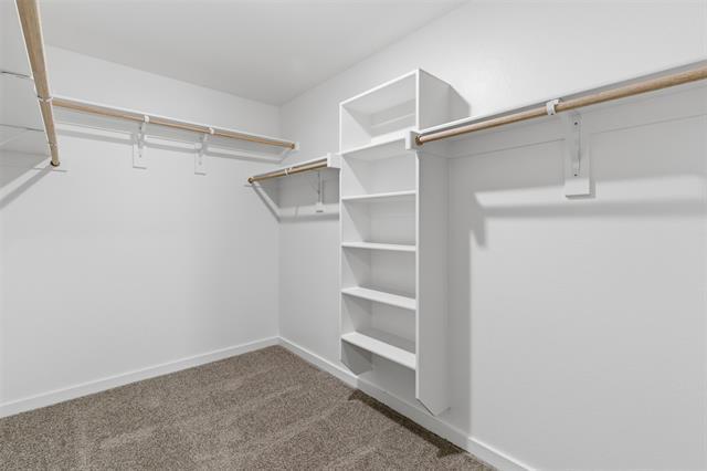 Building Photo - 607 Whispering Winds Trl