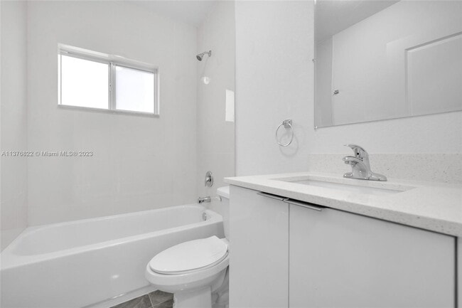 Building Photo - 2448 NW 42nd St