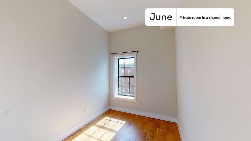 Building Photo - Room in Shared 5 bed/2 bath home in Bedford-Stuyvesant