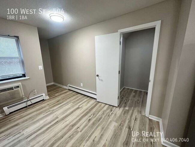 Building Photo - 100 West St