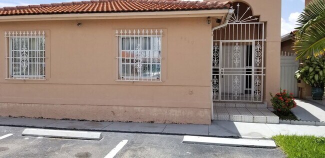 Building Photo - 9362 NW 121st St