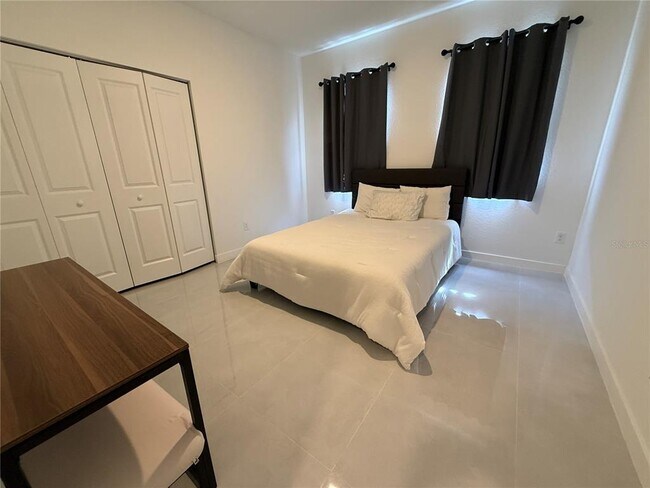 Building Photo - 6288 Chorus Dr