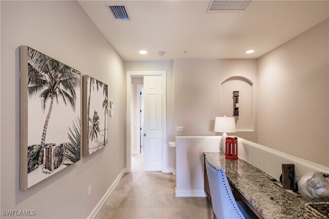 Building Photo - 9081 Albion Ln S