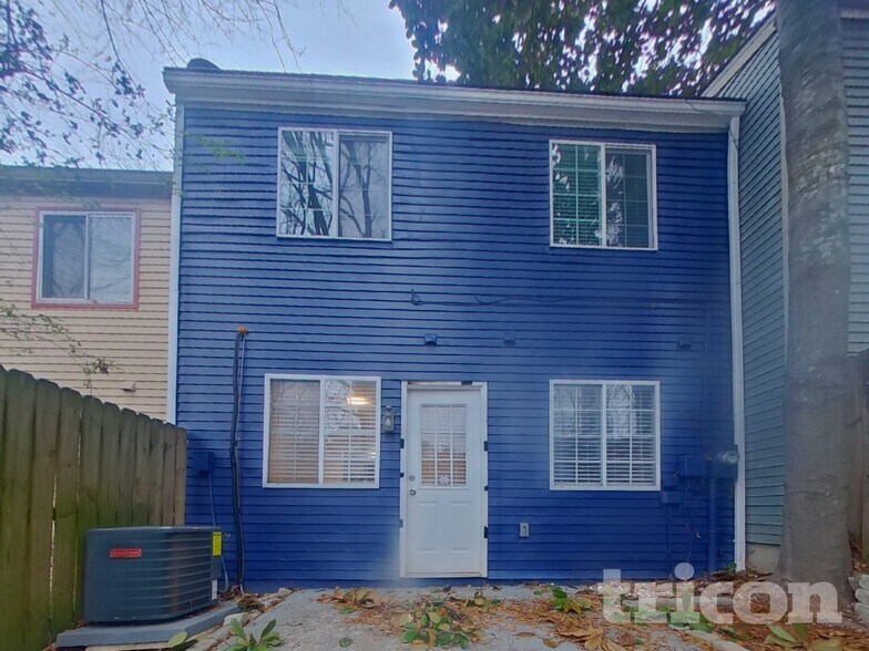 Building Photo - 1743 Napa Valley Ct SE