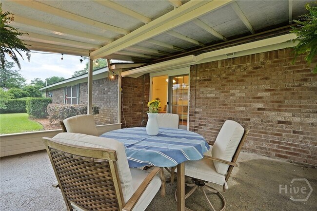 Building Photo - 609 Indigo Cir