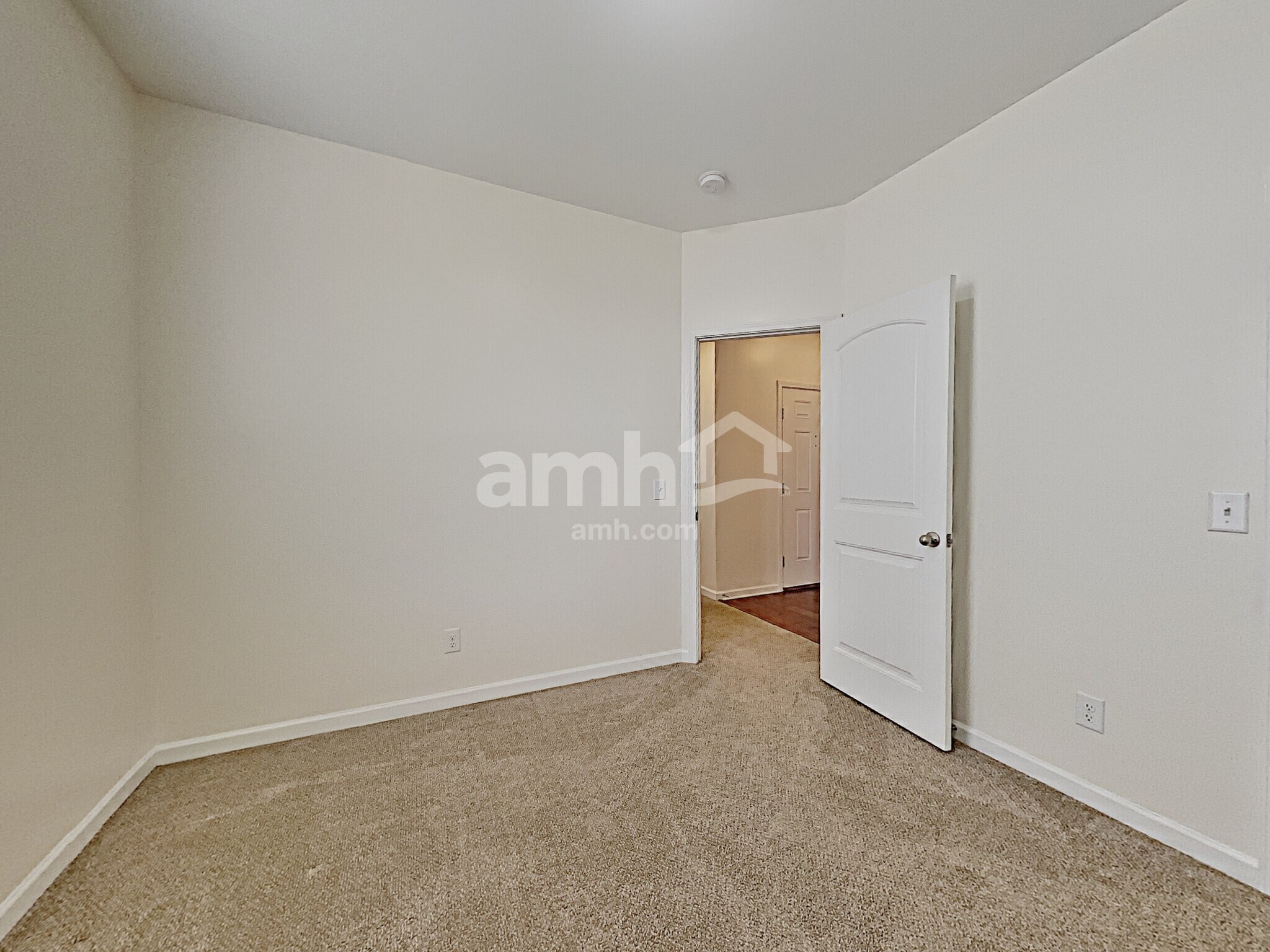 Building Photo - 1261 Riverbirch Way