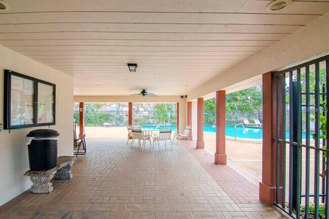 Building Photo - 3455 Countryside Blvd