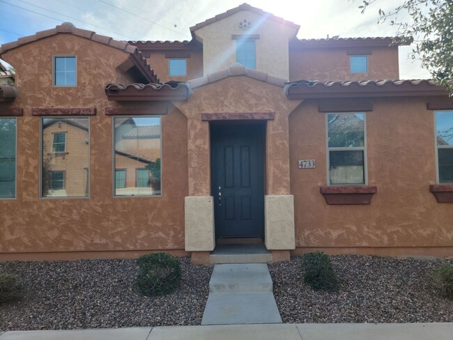 Primary Photo - great home in laveen