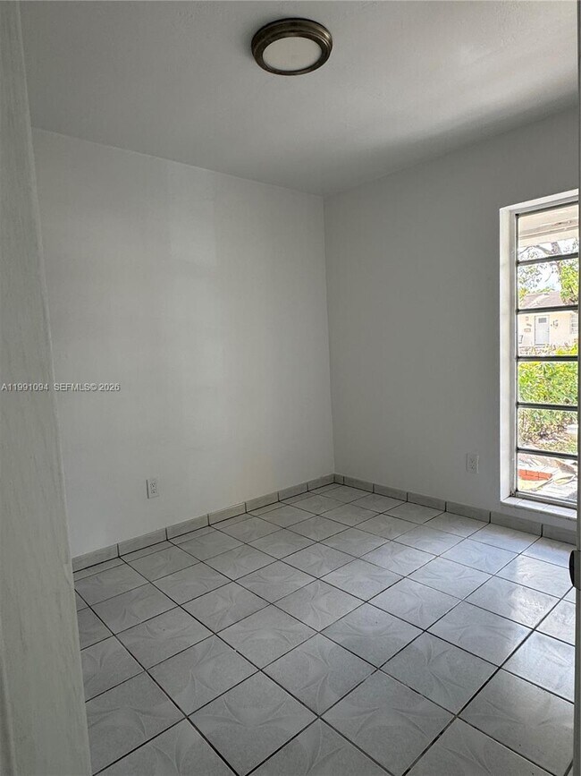 Building Photo - 13001 SW 53rd St