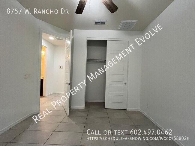 Building Photo - 8757 W Rancho Dr