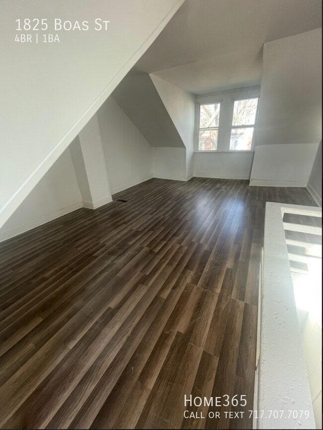 Building Photo - Newly Remodeled 4 Bedroom, 1 Bathroom Sing...