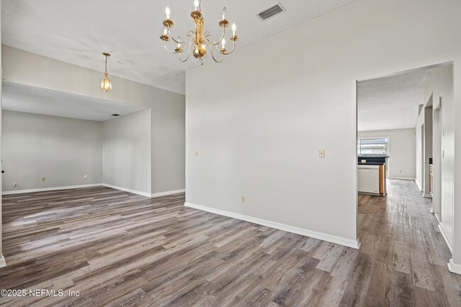 Building Photo - 4053 Savannah Glen Blvd