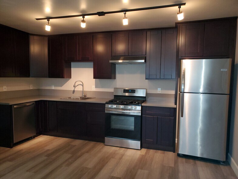 Santa Clara Terrace Apartments 1605 Santa Clara Dr Roseville CA 95661