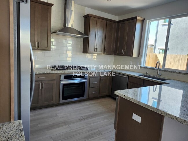 Building Photo - Coming Soon!! 3 Bedroom 2.5 bath corner lo...