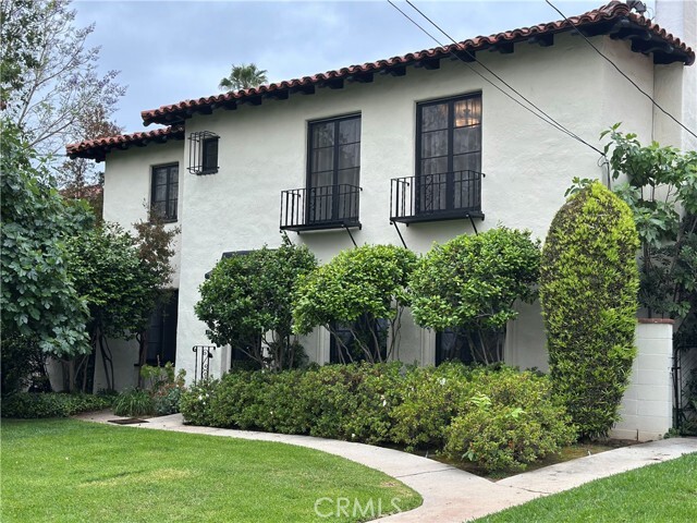 Primary Photo - 285 S Santa Anita Ave