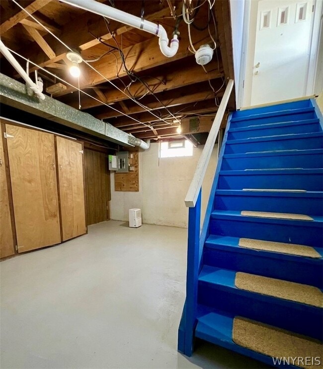 Building Photo - 53 Winkler Dr