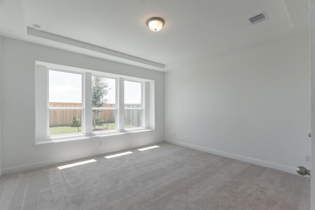Building Photo - 11219 Tropical Forest Way