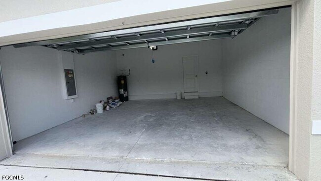 Building Photo - 460 Westchester Dr