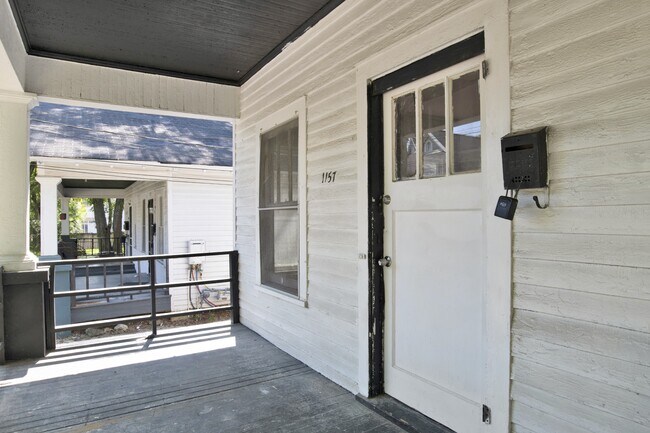 Building Photo - 1157 New St Francis St