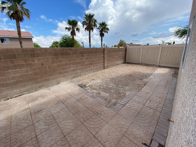 Building Photo - 5210 Blooming Mesa Ct