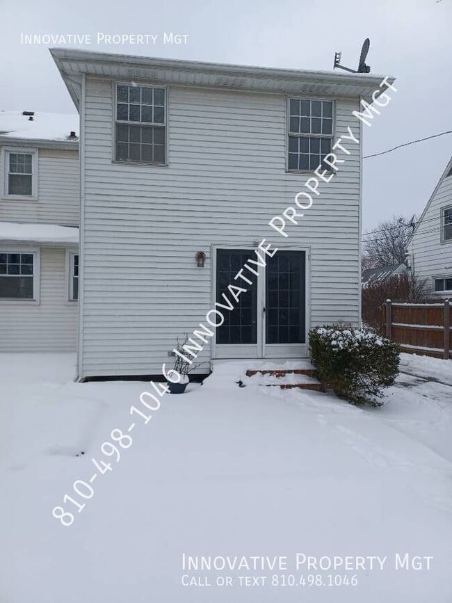 Building Photo - 611 Roome Ct