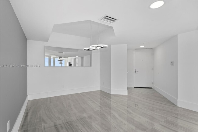Building Photo - 21055 Yacht Club Dr