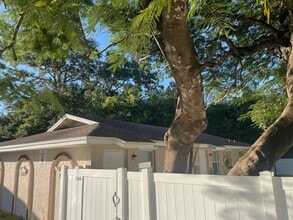 Building Photo - 2357 Lafayette St