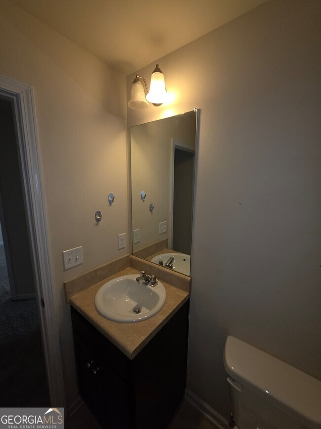 Building Photo - 326 Lauren Dr