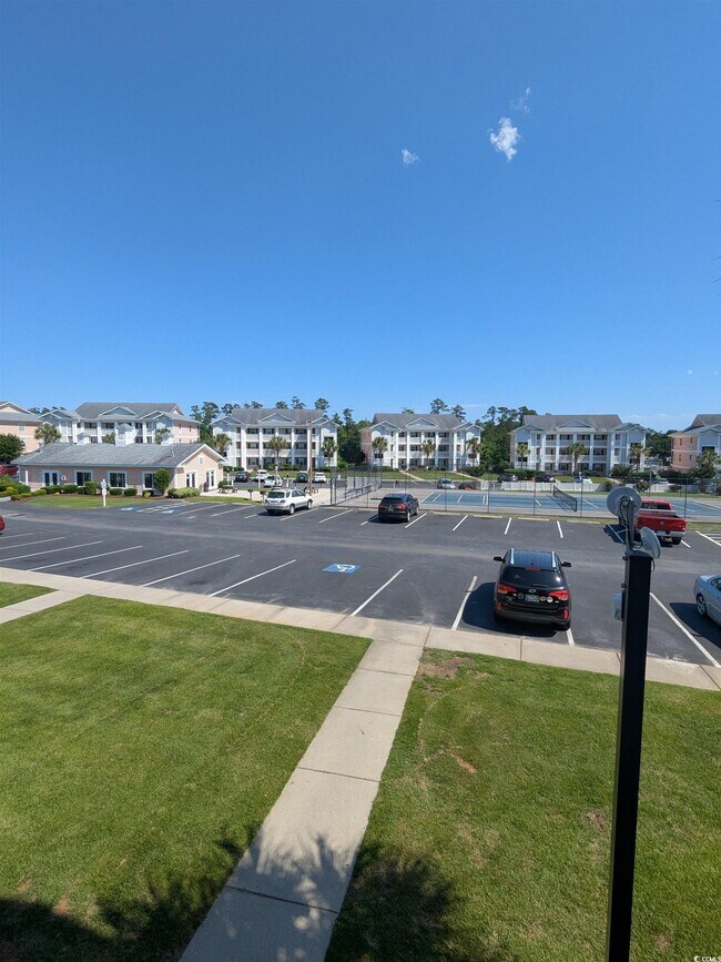 Building Photo - 627 Waterway Village Blvd