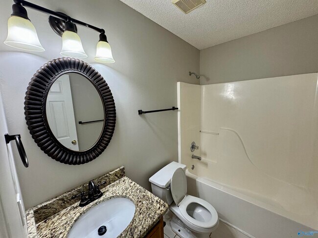 Building Photo - 103 Balsam Poplar Way