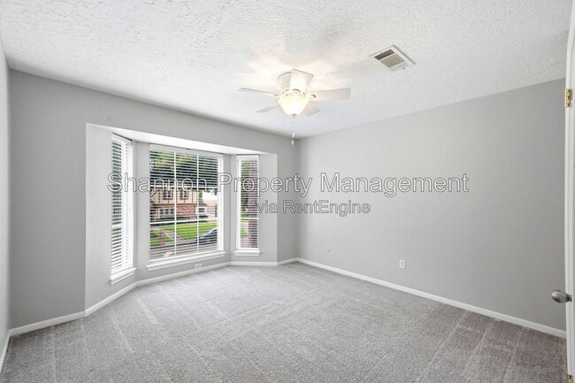 Building Photo - 20646 Prince Creek Dr