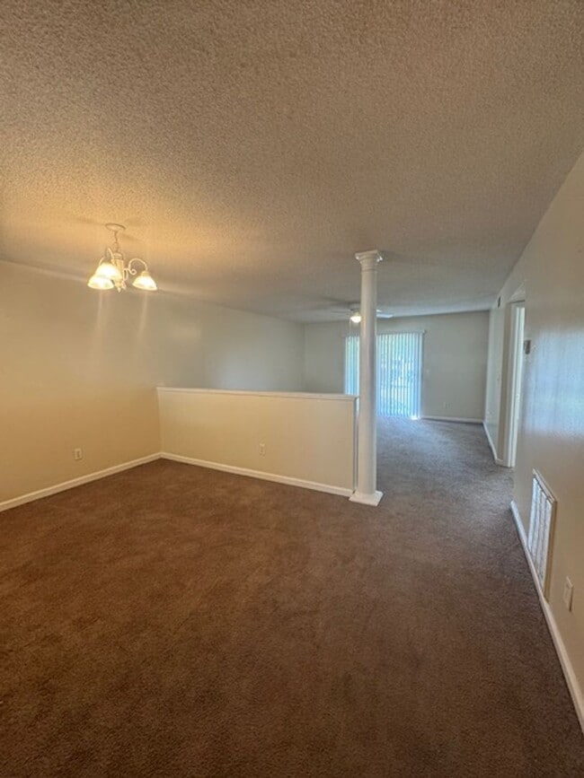 Building Photo - Holton Place - McClelland Dr.