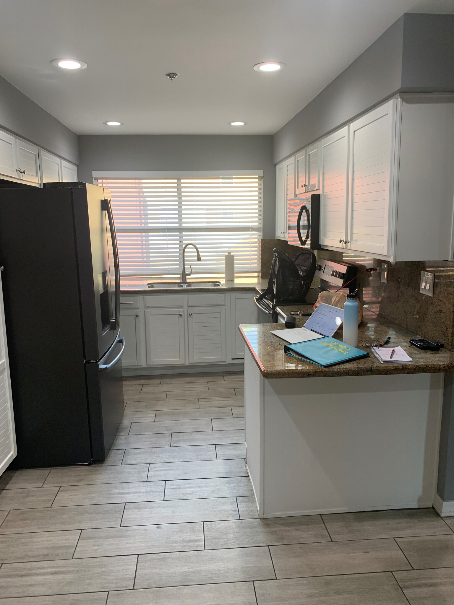 Kitchen - 154 W 5th St