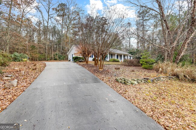 Building Photo - 3957 Tommy Lee Cook Rd