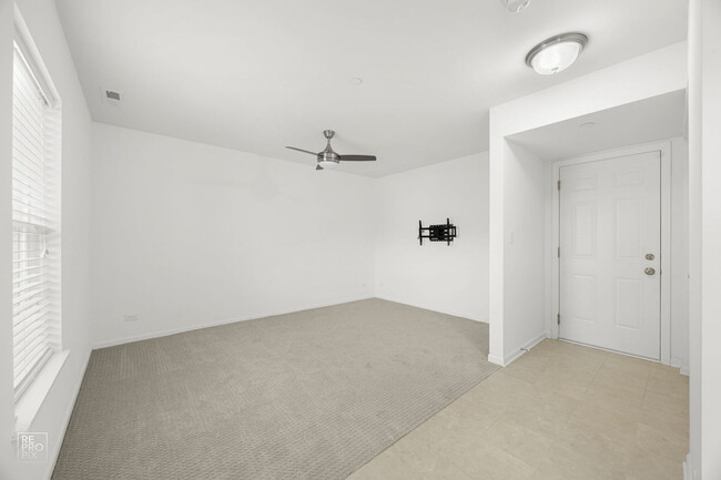 Building Photo - 38 Marcel Ln