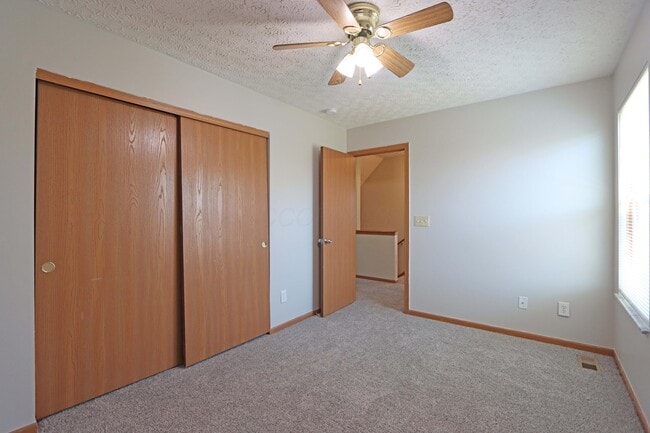 Building Photo - 4897 Nieles Edge Dr