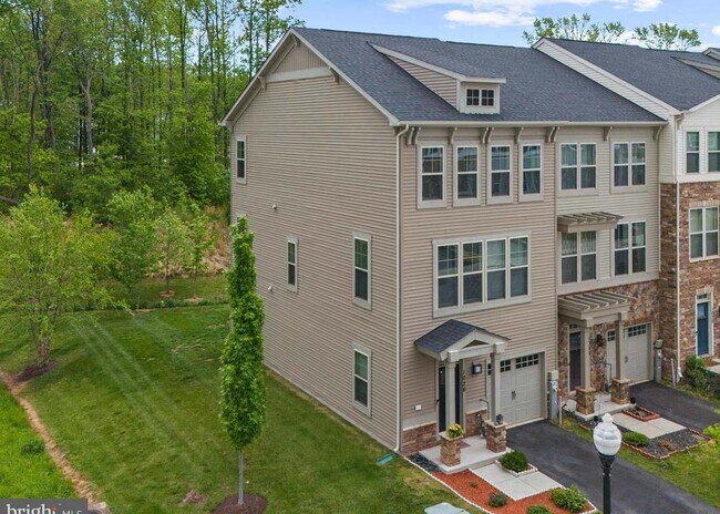 Building Photo - 1026 Edenberry Way